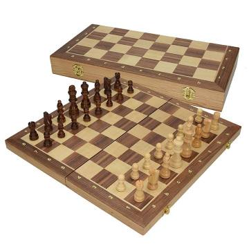 Namizni šah Grand 7114