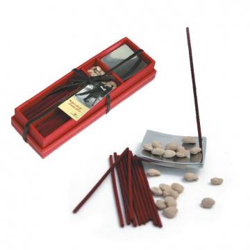 Darilni set dišečih palčk v usnjenem etu Rdeča 7424